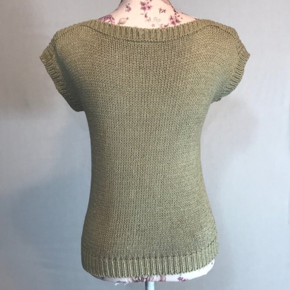 Beautiful Sweater - Picture 3 of 4
